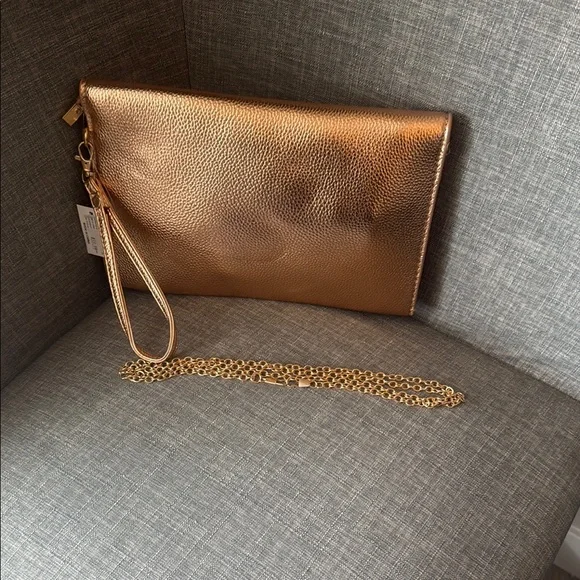 Elegant Rose Gold Clutch Bag - Picture 4 of 6